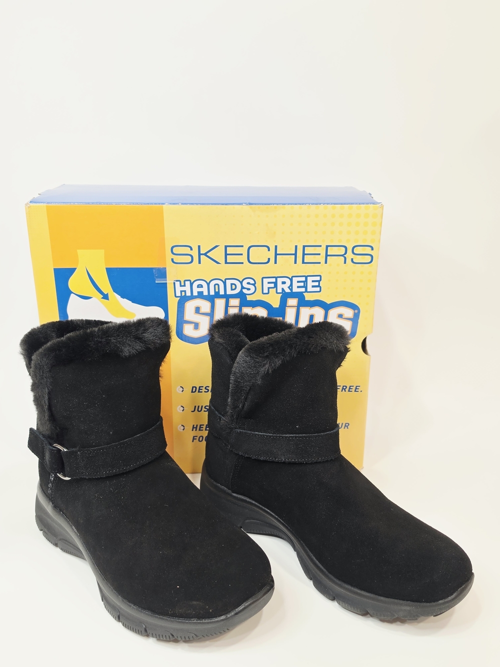 Skechers Easy Going Casually Perfect Black Slip-On Winter Boots